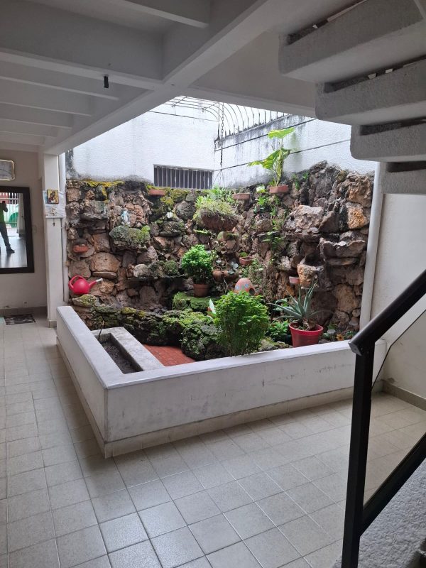 SE VENDE CASA DE DOS PISOS EN EL BARRIO GUADALES - Imagen 8