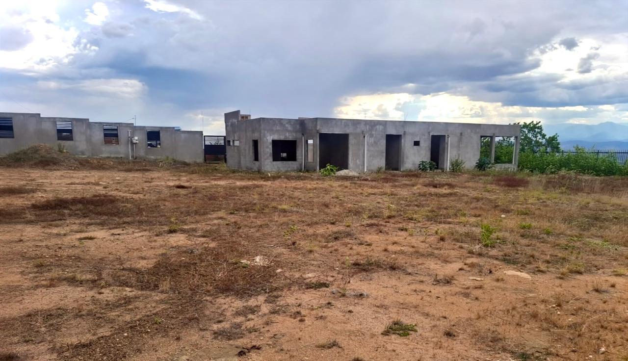 VENTA DE DOS LOTES CONTINUOS CASA CAMPESTRE EN OBRA GRIS – LA ULLOA, RIVERA, HUILA - Imagen 2